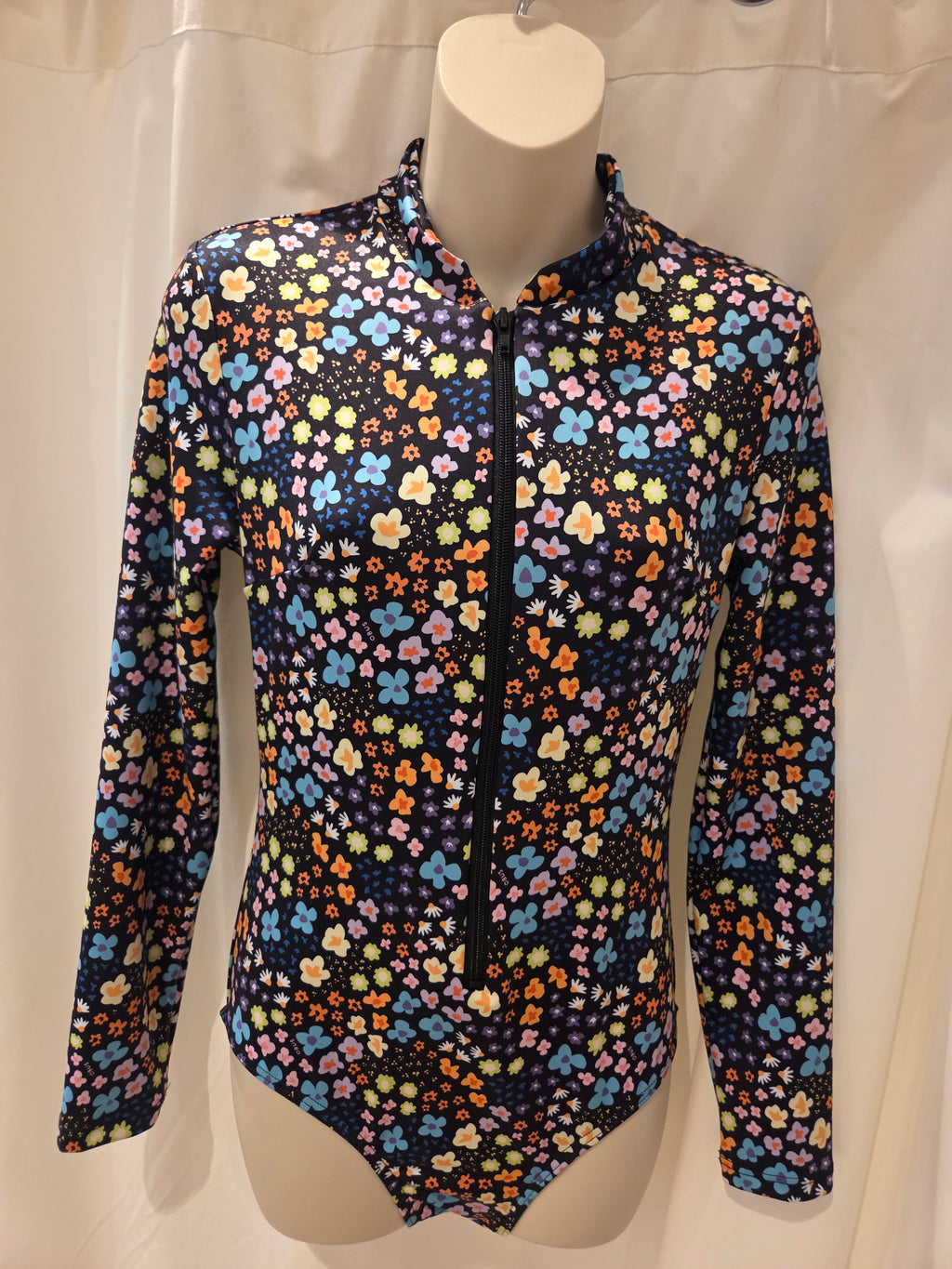 Rashie swimsuit recycled fabric